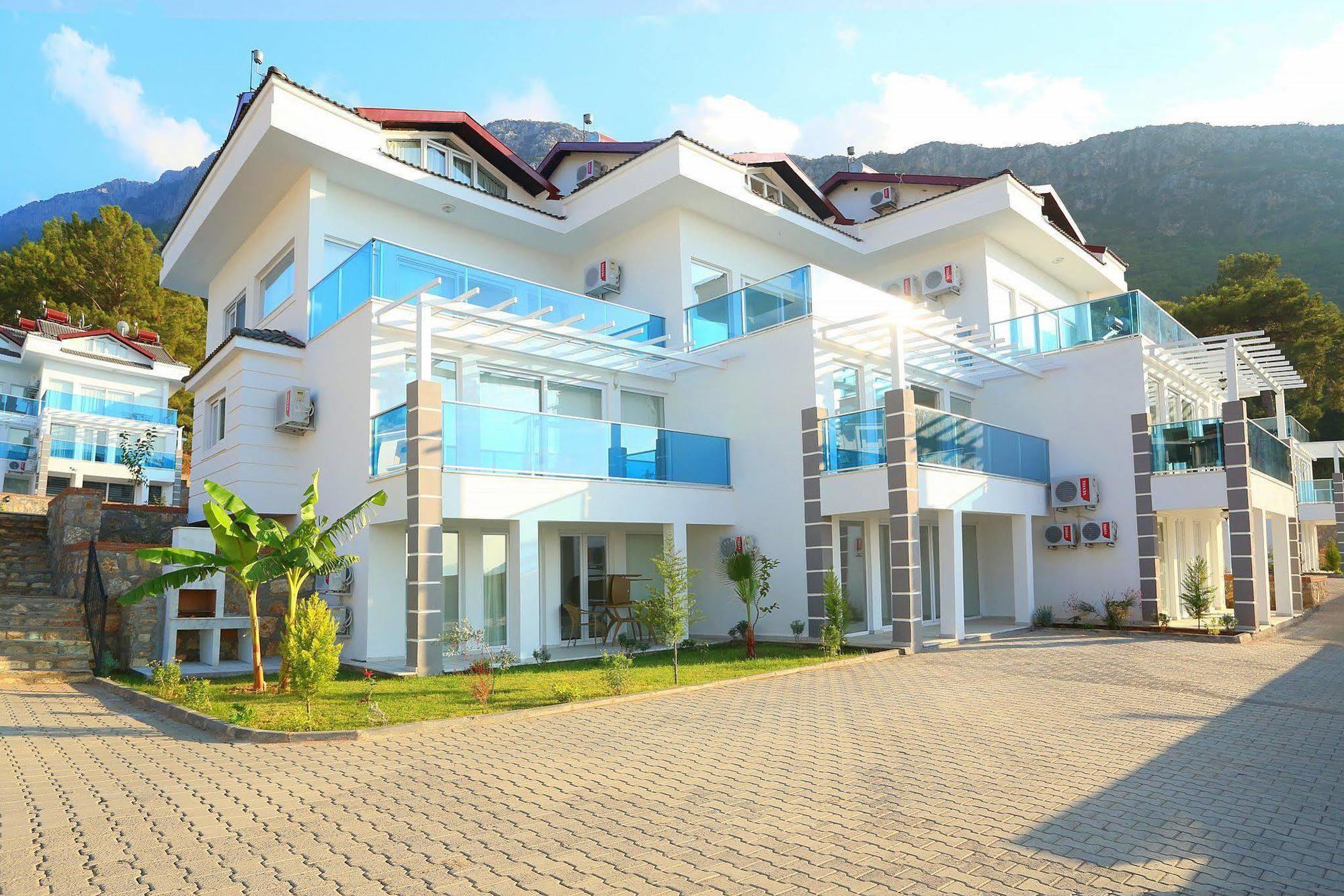 Orka Royal Hills Apartments Ovacik  Exterior photo